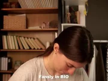 aislyfarran — GOAL: Make me a little horny [31 tokens remaining] | I'm Aliza and  I go crazy from the vibrations of my toy | My FAV bzzzzz - 75 and 150   #shy #18 #lovense #natural #cum