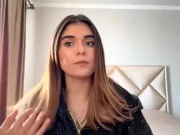 corlisssummerour — Goal: Show my outfit:) Hi all! My name is Elizabeth. I really need your support.:) #new #shy  #18 #teen #latina [29 tokens remaining]