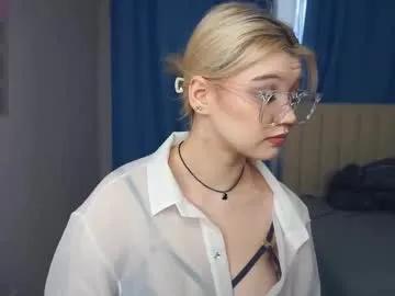 jettahartill — GOAL: slap that boobies [0 tokens remaining] Domi on Pvt open Fav pattern 55/100/125/200  69tk=69sec #18 #blonde #new #bigass #bigboobs