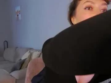 larakanes — Larakanes's room    #tease       #classy        #heels         #feet        #legs