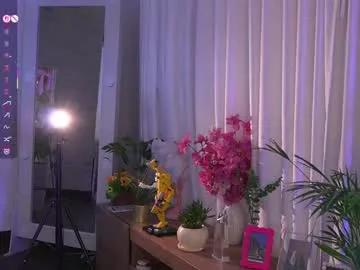 lau__1 —        #fuckmachine #latina #squirt #deepthroat #anal [3308 tokens to goal]