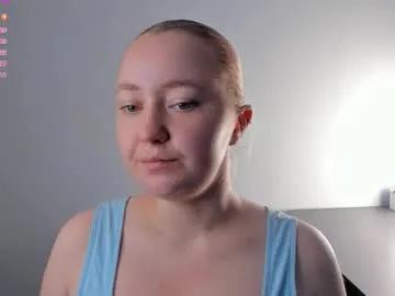 luvblanche — Goal: smile and wink ^ Your tip make me moan loudly #bigass #18 I'm #new here #young #bigboobs [18 tokens remaining]