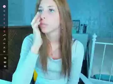 maay_flowers — GOAL :       Take off my skirt          #squirt #lovense #natural #teen #bigass [303 tokens remaining]