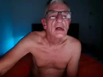 malkie55 — Malkie55's room - Gay - Enjoy getting naked and playing outdoors - Into most things