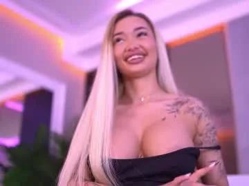 sashaferrera — Don't worryit only seems kinky the first time - Multi Goal: Fuck me 'till I melt!  [623 tokens left] #bigboobs #bigass #squirt #teen #blonde