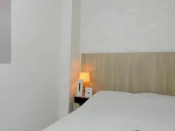 skinny_lilly — Skinny_lilly's room #pregnant