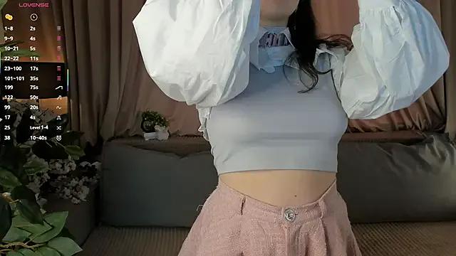 JulianaChapel — play with my tongue?