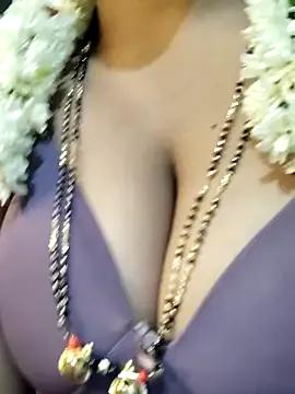 KannadaTamilSexyCouples — Boobs show