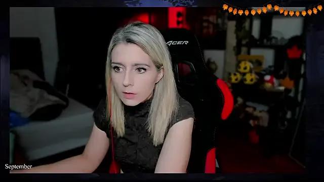 Lisaonthemoon — Last tipper gets 5 Videos