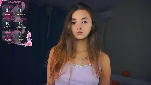 LoraDavi — Freechat on StripChat