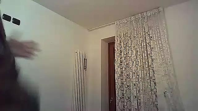 Regina_5 — PAUSA PRANZO CON COMPLICIT SPOGLIAMOCI