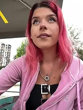 RiriRoseey — FlashNipplesPublicPicLastTip